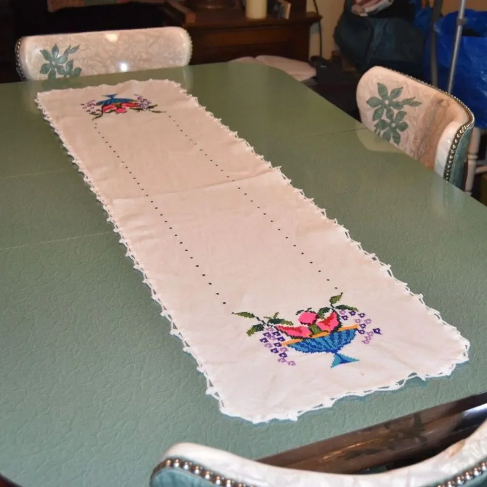 Vintage Mexican Embroidered Table Runner Folk Art Floral Crochet 53x14